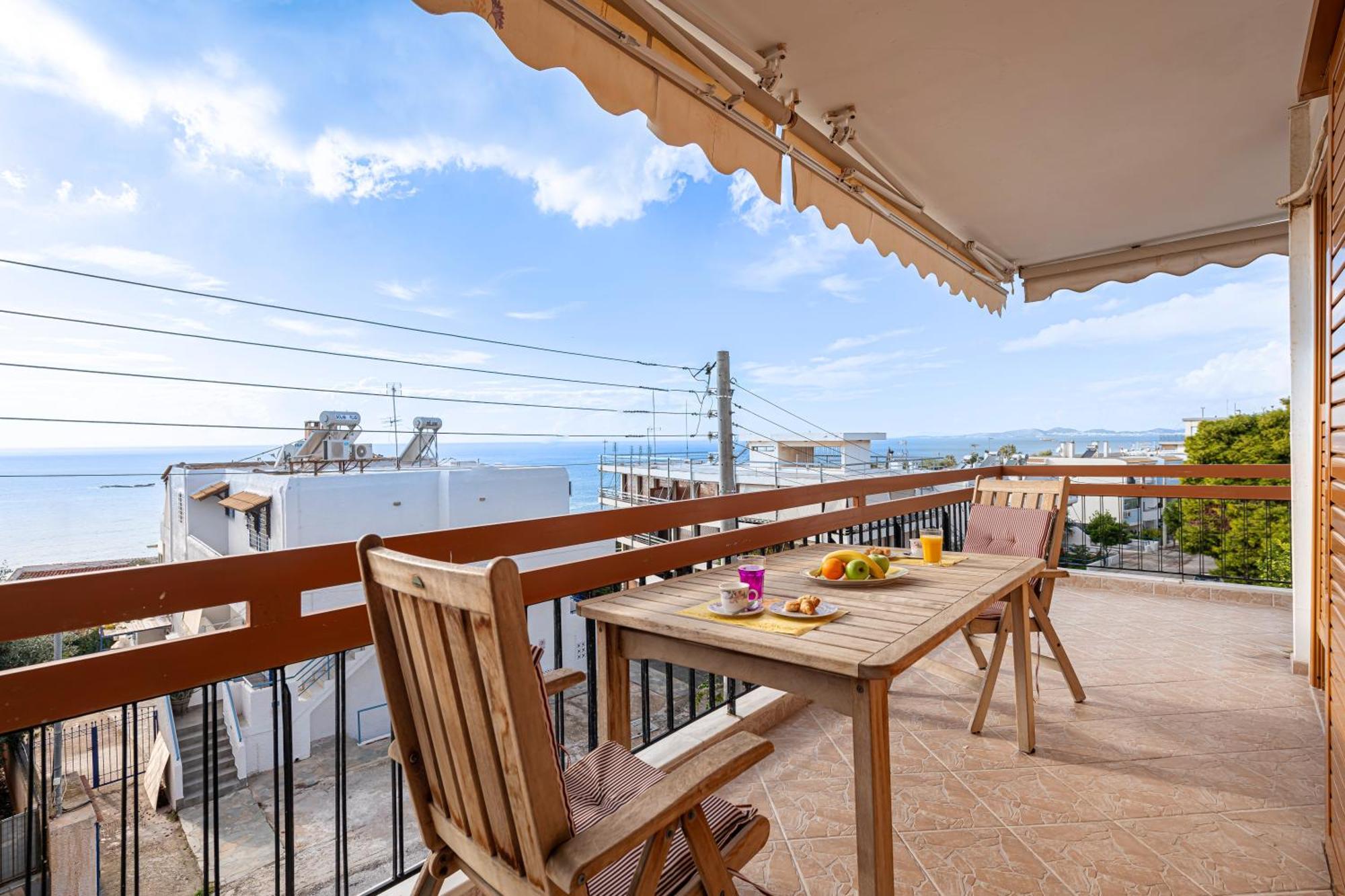 Sea View Apartment 100M From The Beach Saronida Екстериор снимка