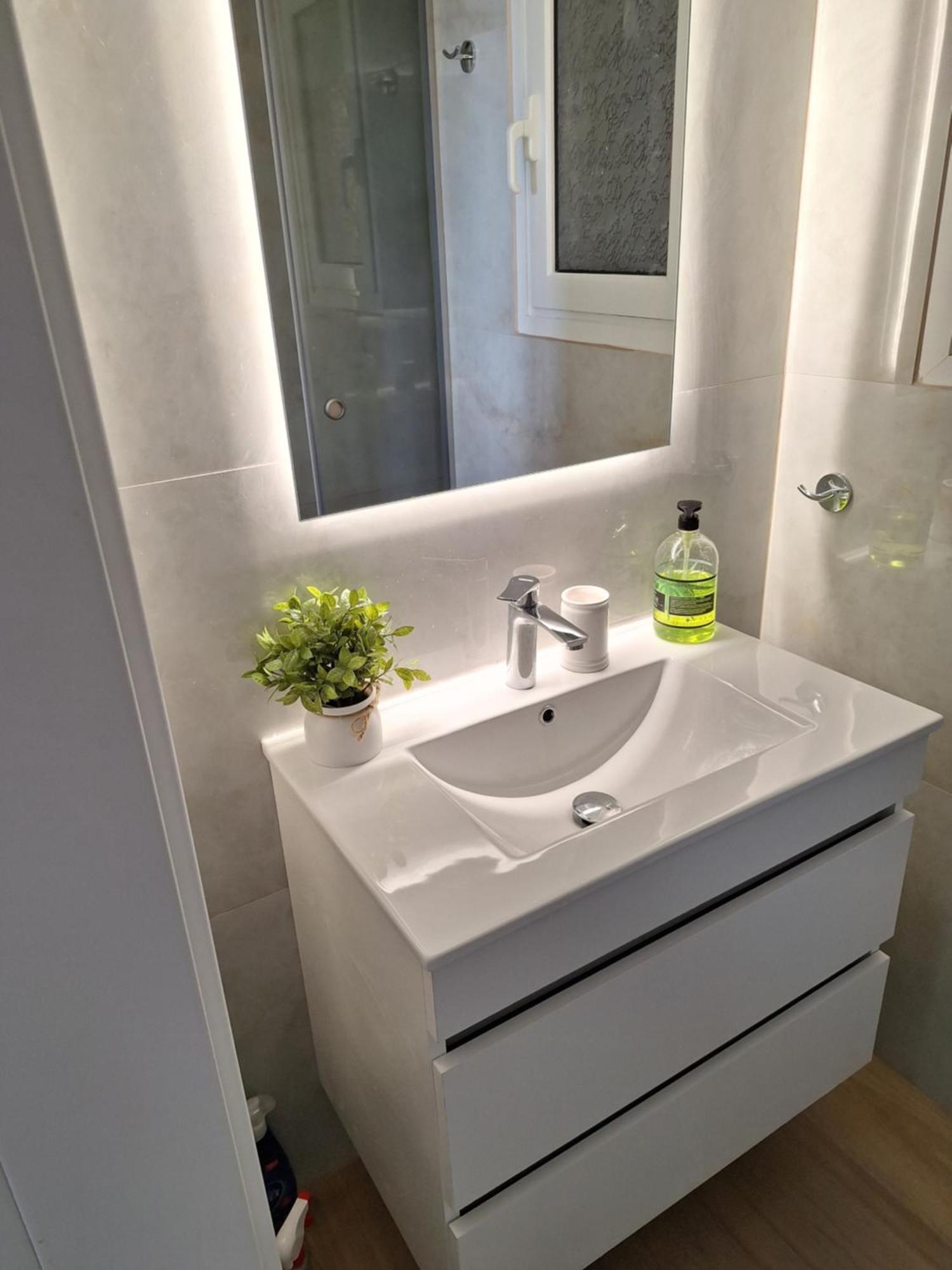 Sea View Apartment 100M From The Beach Saronida Екстериор снимка